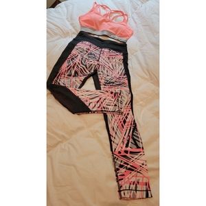 Women sport suit